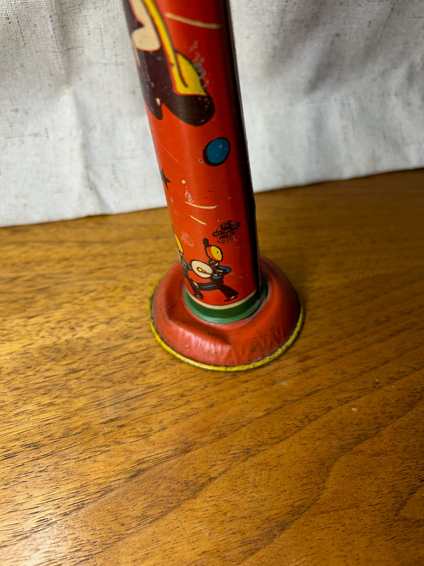VINTAGE US METAL TOY MFG CO 1940s NEW YEARS EVE PARTY TIN NOISEMAKER HORN 15”