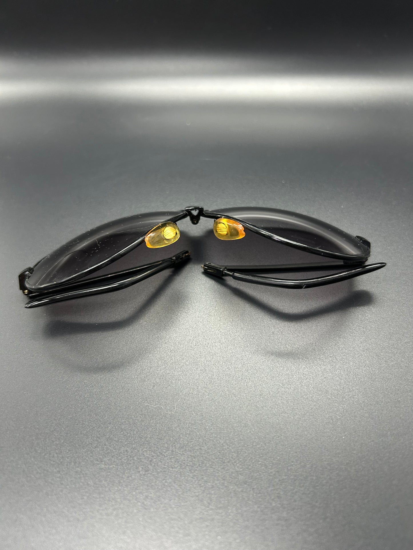 Vintage FERRARI Aviator Style Foldable Sunglasses with Original Black Zip Case