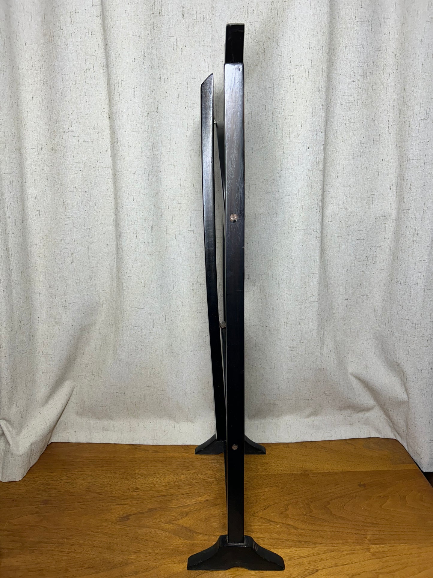 Fish Carved Folding Cocktail Table